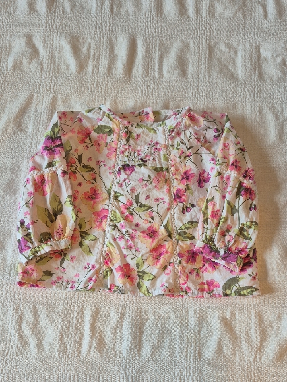 Janie and Jack girls size 12-18 floral long sleeved blouse mark on cuff GUC